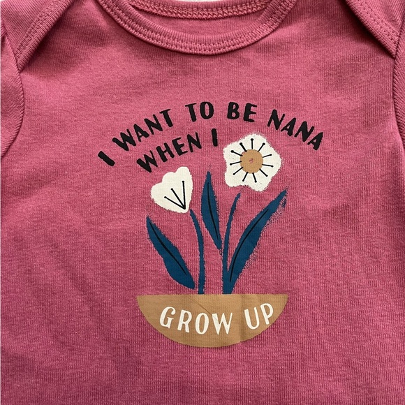 Carter's Long Sleeve Onesie Size 3M Rose I Want to Be a Nana When I Grow Up - Picture 2 of 6